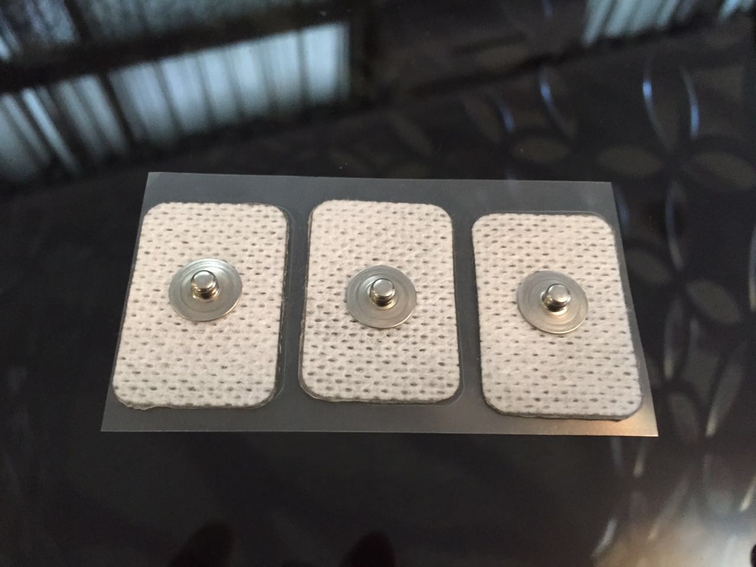 ECG electrode 22.5*35mm,ECG pad-SH08,ECG elelctrode pad-OEM square shape